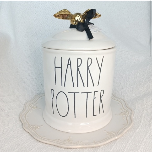 Brand new Rae dunn Harry Potter golden snitch cookie jar canister - Picture 2 of 4